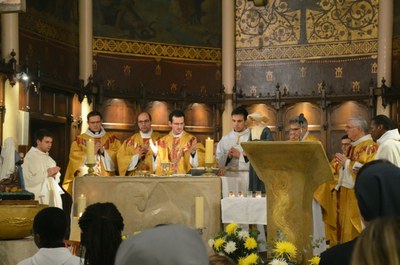 Inauguration solennelle de la statue de Sainte Catherine Labouré