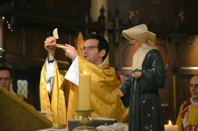 Inauguration solennelle de la statue de Sainte Catherine Labouré