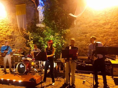 19399069 10156062346079057 5650345210395296890 n