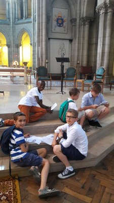 Sortie de fin d'année du catéchisme à Notre Dame du Perpétuel Secours 