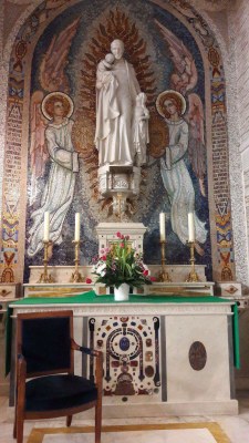 Visite de la chapelle de la Médaille Miraculeuse