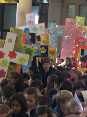 Célébration de Pâques de l'école de l'Immaculée Conception 