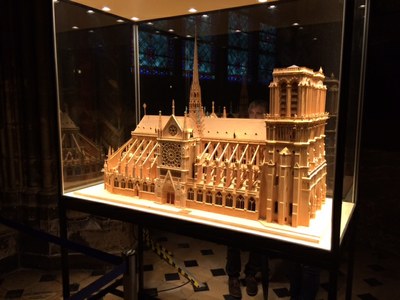 Pèlerinage d'une classe de CM2 de l'Immaculée Conception à Notre-Dame de Paris...