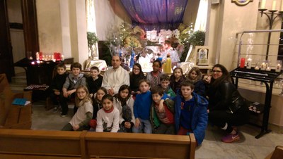 Temps d'échange dans l'église avec les CE2-CM1-CM2