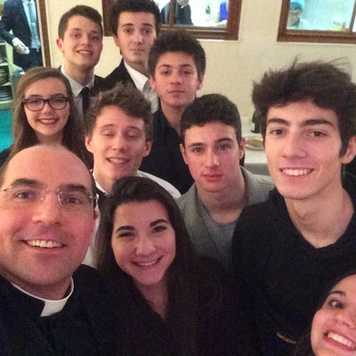 Dîner chic et choc pour les JMJ