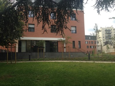 Jeunes servants chez les petites soeurs des pauvres