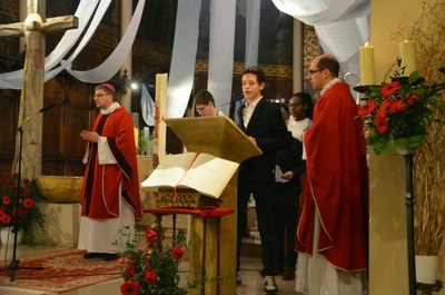 Confirmation pour des jeunes de l'Aumônerie